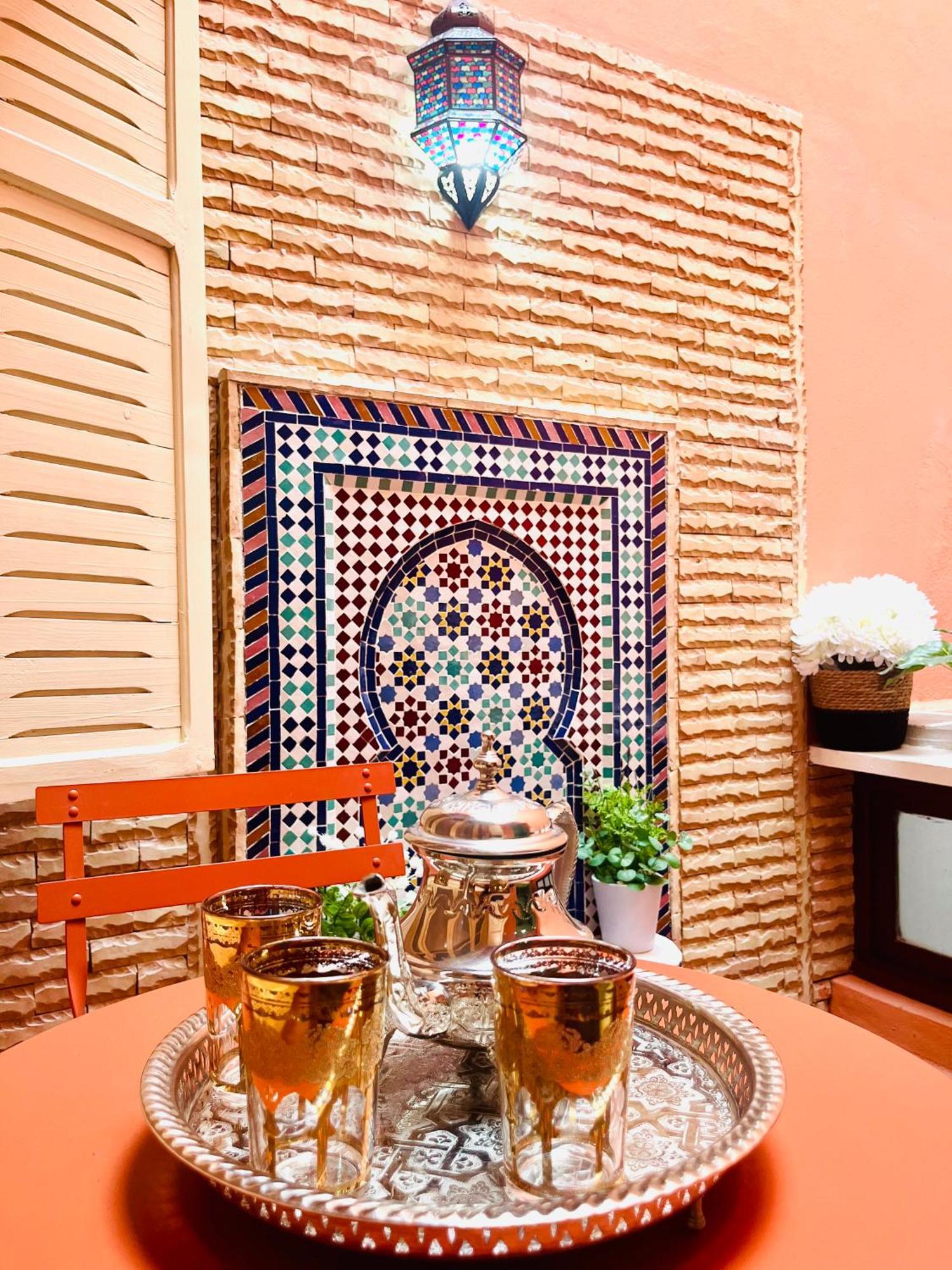 Apartment With Ac, Patio And Rooftop Appartement Climatise Avec Patio Et Toit Terrasse Marrakesh Buitenkant foto